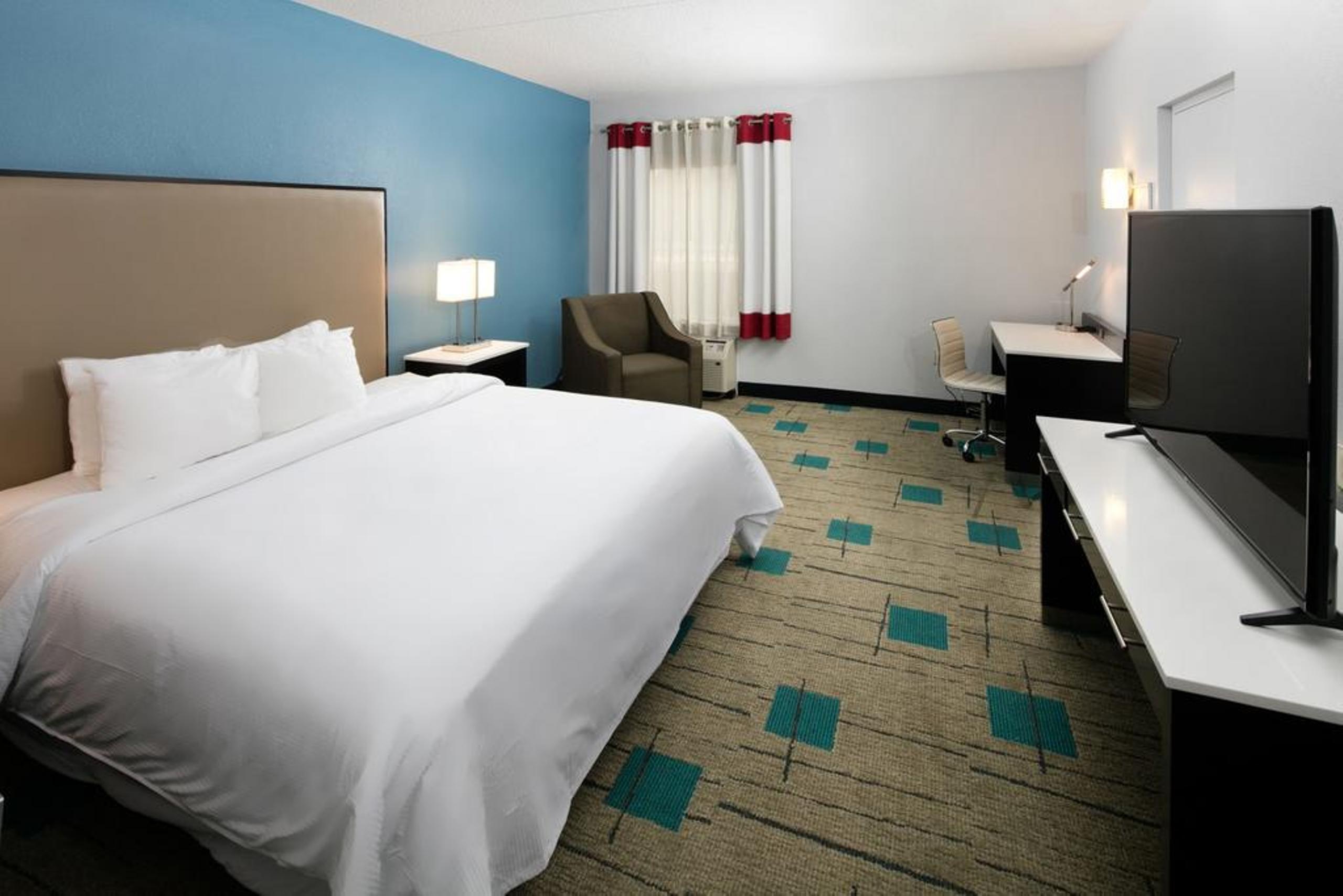 Hawthorn Extended Stay By Wyndham Chambersburg Εξωτερικό φωτογραφία