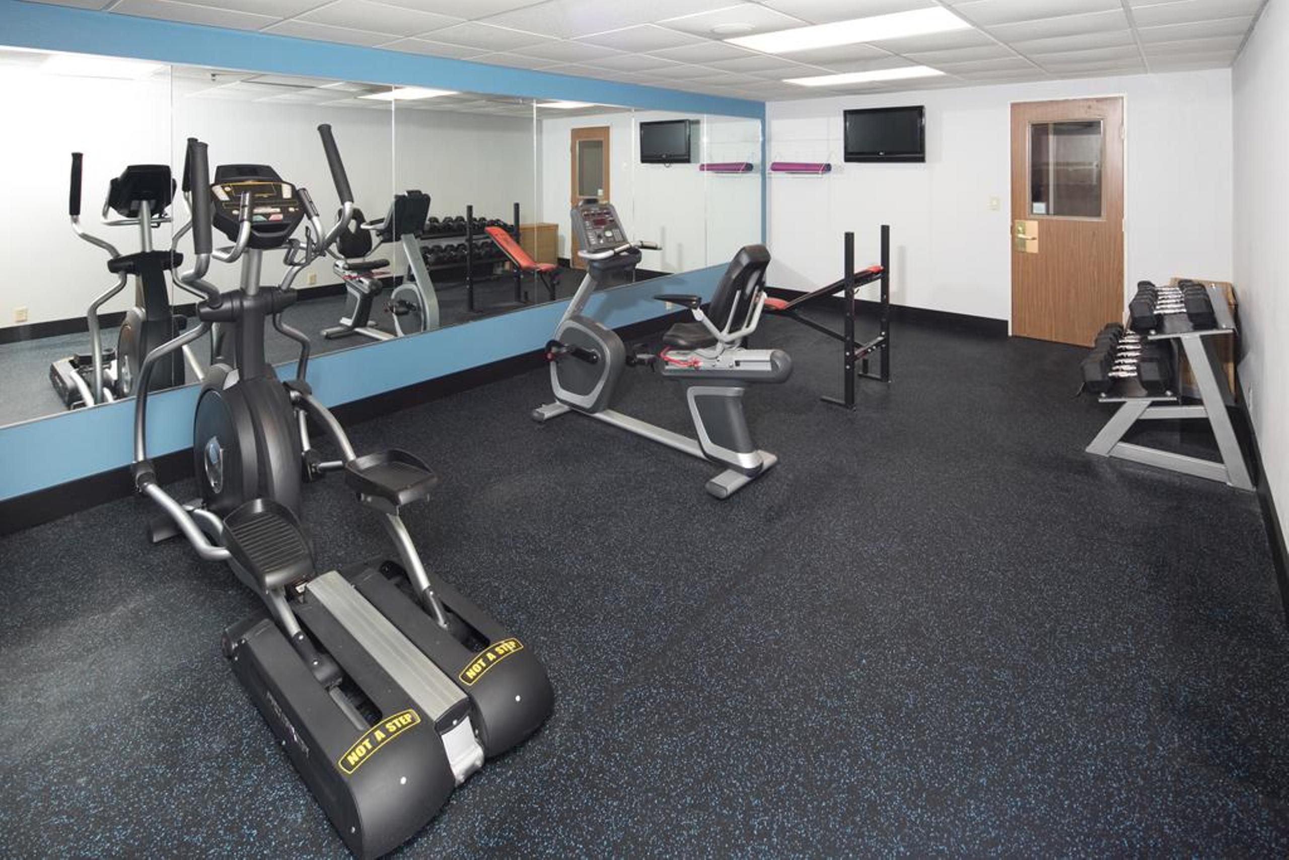 Hawthorn Extended Stay By Wyndham Chambersburg Εξωτερικό φωτογραφία