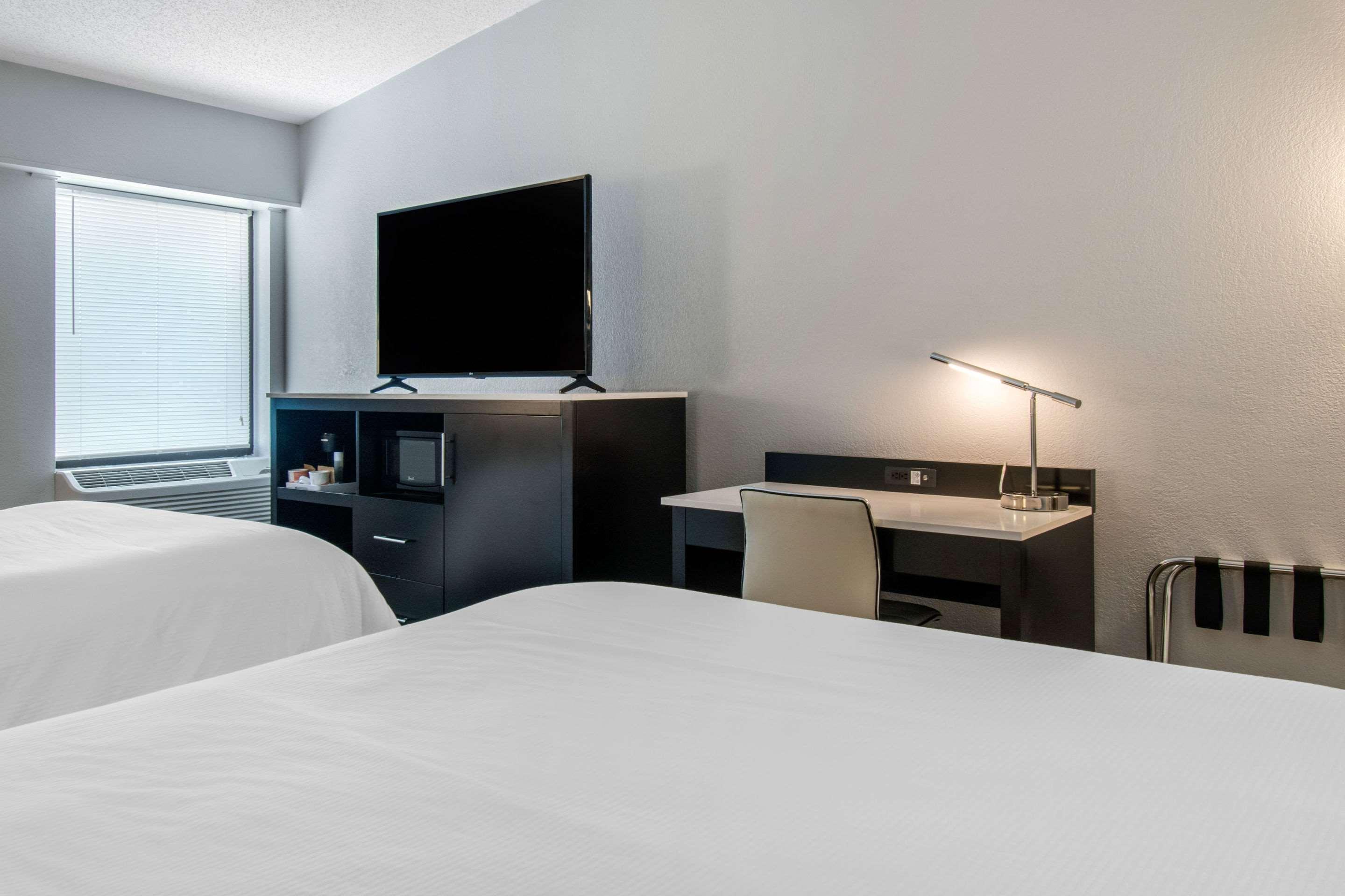 Hawthorn Extended Stay By Wyndham Chambersburg Εξωτερικό φωτογραφία