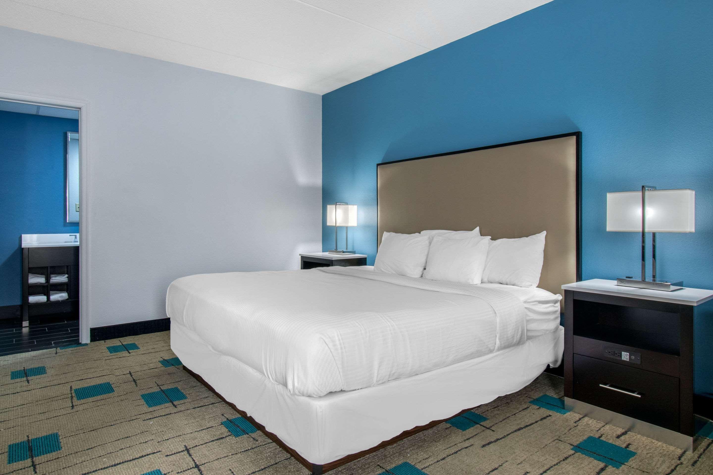 Hawthorn Extended Stay By Wyndham Chambersburg Εξωτερικό φωτογραφία
