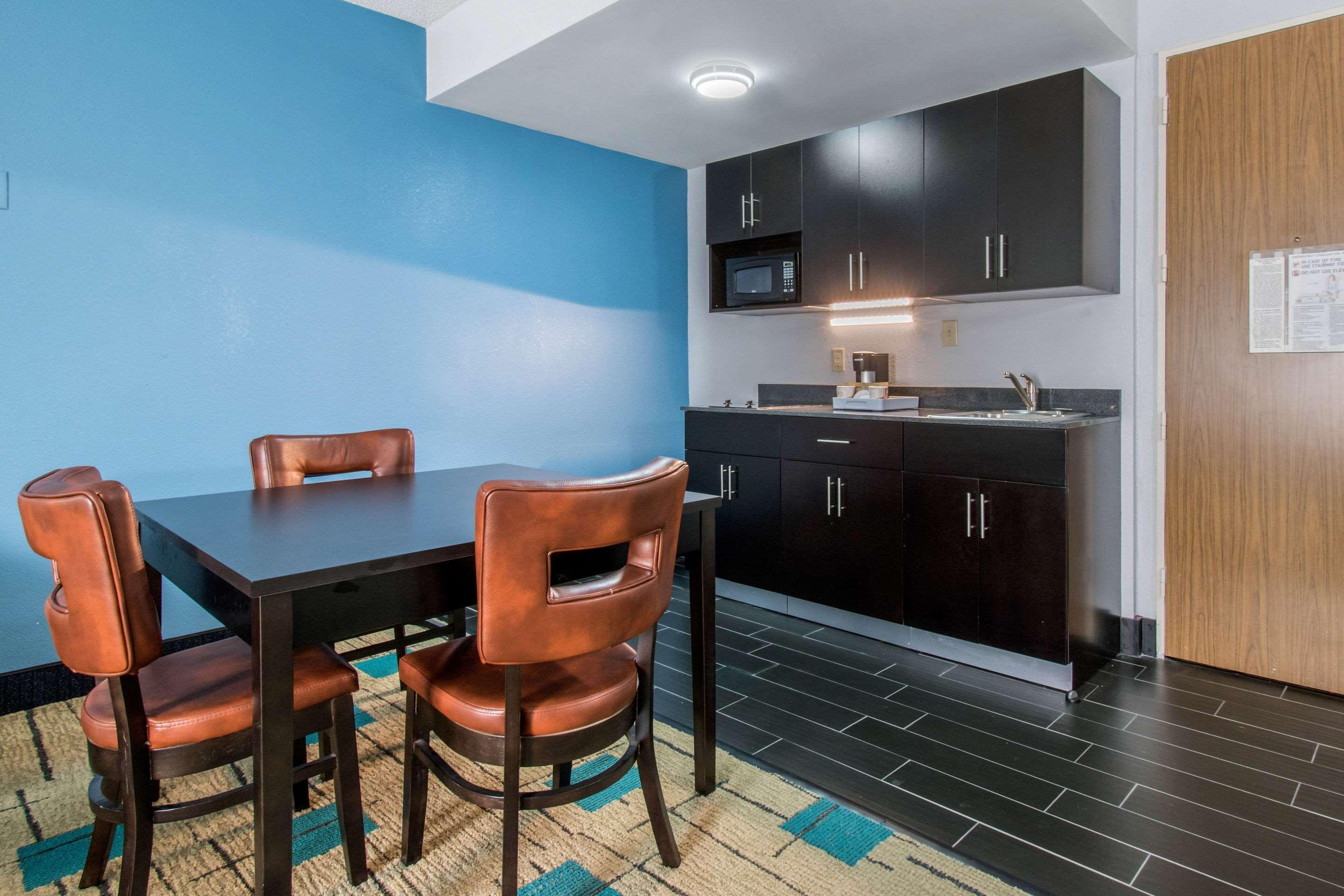 Hawthorn Extended Stay By Wyndham Chambersburg Εξωτερικό φωτογραφία
