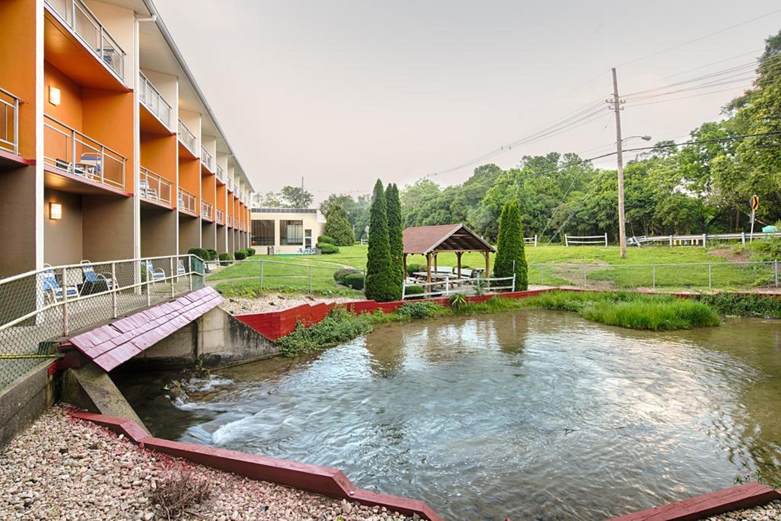 Hawthorn Extended Stay By Wyndham Chambersburg Εξωτερικό φωτογραφία